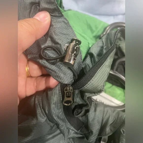 Arnold Palmer wind cheater jacket. Used once. Size medium - Picture 3 of 11